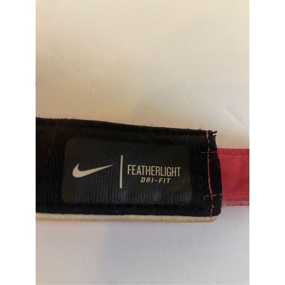 Nike featherlight visor dri fit pink discoloration from watermark - Picture 2 of 3